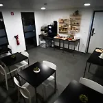 Magdalena & Garni * Μαριμπόρ