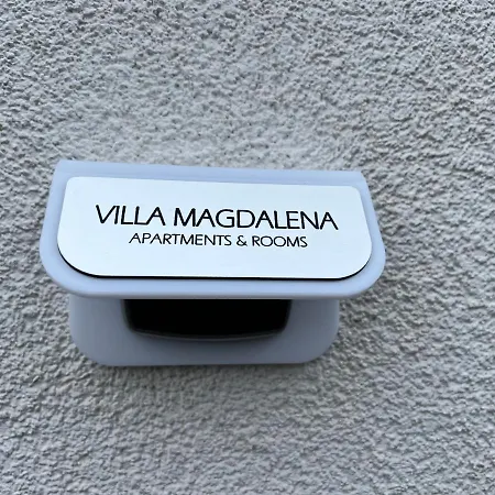 Magdalena &